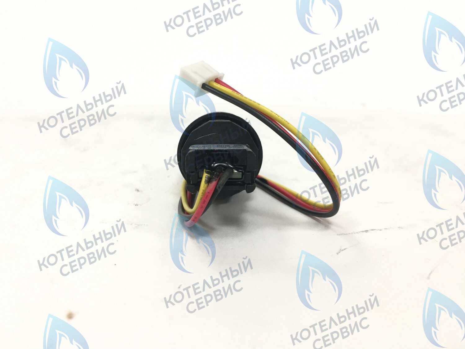 30290 Датчик давления 8924-06.052 