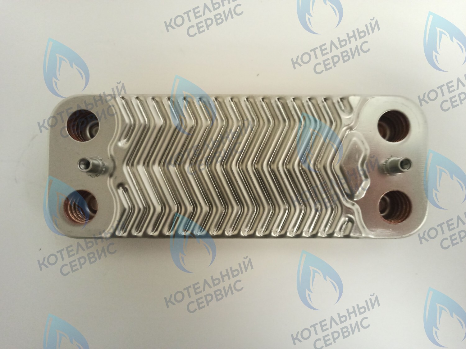 AA08000017 Теплообменник вторичный 24кВт ELECTROLUX 