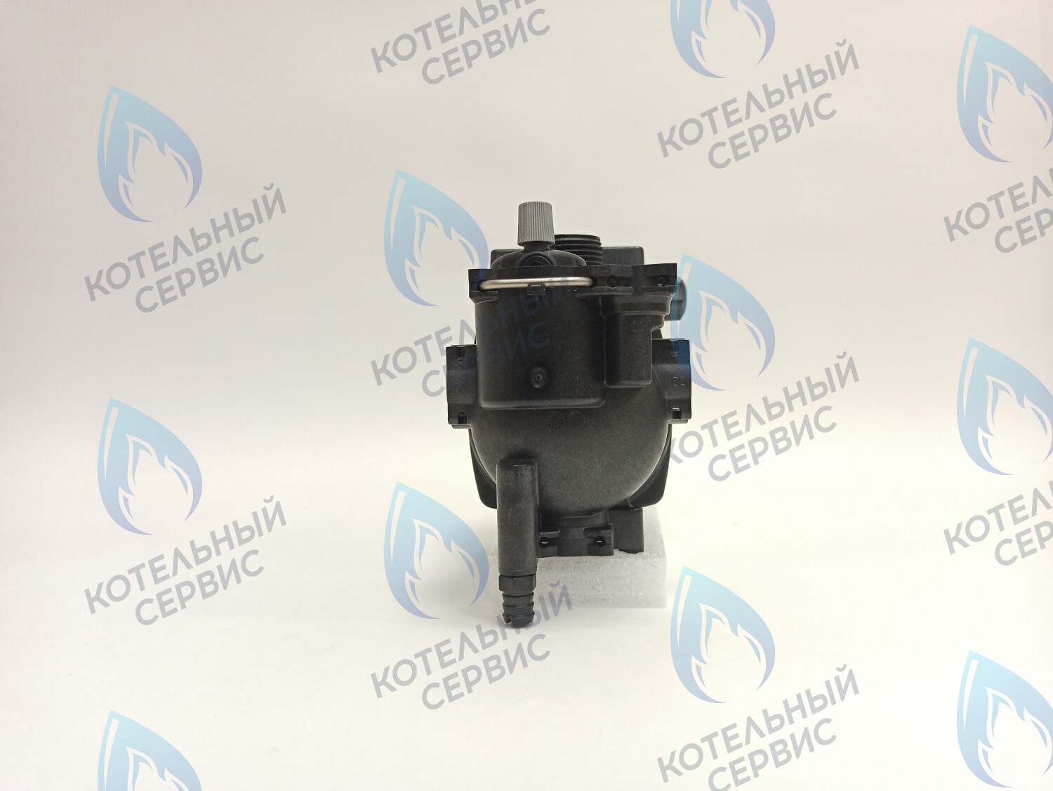 AA10010005 Насос GRUNDFOS UPS15-60 AOKR ELECTROLUX Hi-Tech 32 Fi 