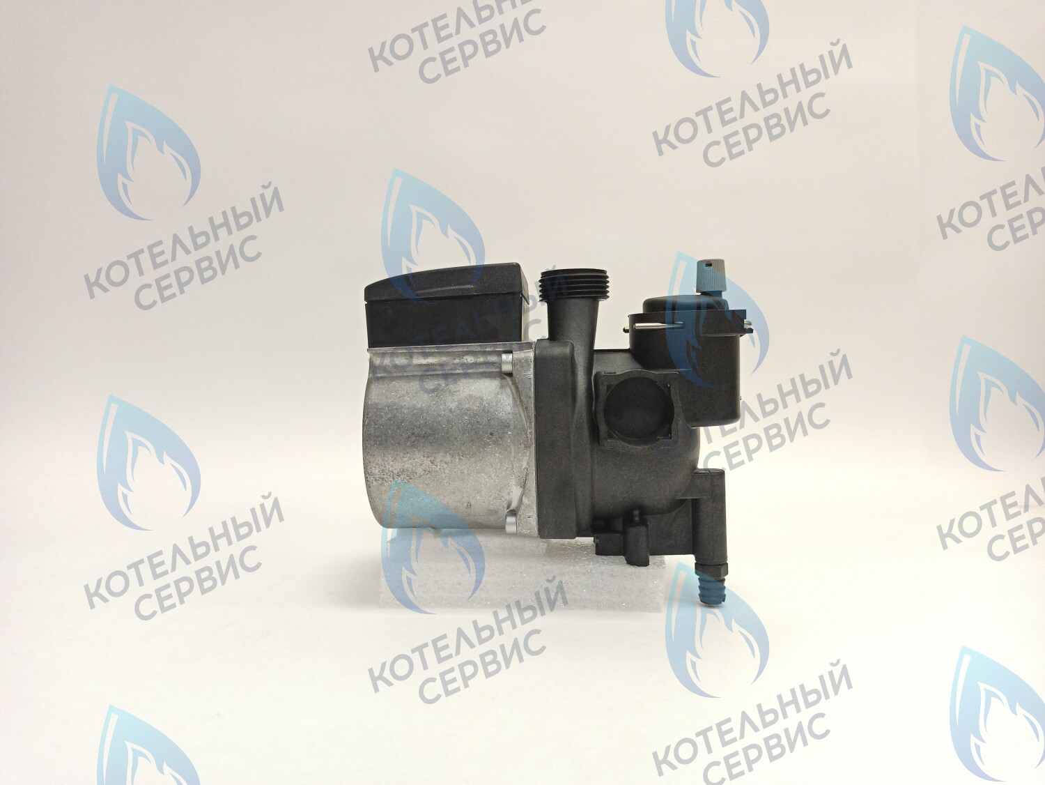 AA10010005 Насос GRUNDFOS UPS15-60 AOKR ELECTROLUX Hi-Tech 32 Fi 