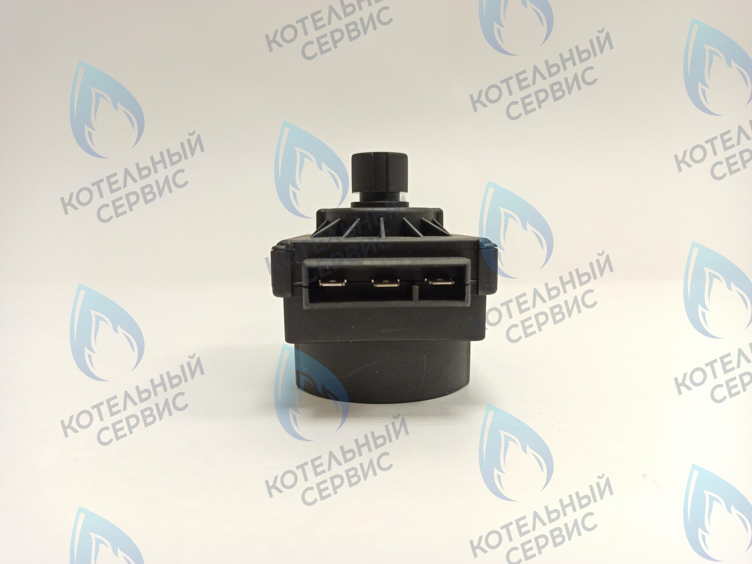 GM001-05 Сервопривод (мотор) трехходового клапана универсальный 7,5мм 220/240v (С) FERROLI, PROTHERM, VIESSMANN, ALPENHOFF, ALPHATHERM, ELECTROLUX, ROC, ELSOTHERM, OASIS, POLYKRAFT, HAIER, CHAFFOTEAUX, ARISTON, MIZUDO, ITALTHERM, THERMEX 