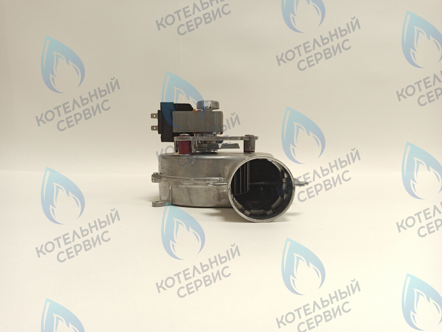 AF020-35W-K Вентилятор 24 kw Ariston CARES X/HS X/ALTEAS X/GENUS X/CLAS X (65115813) 