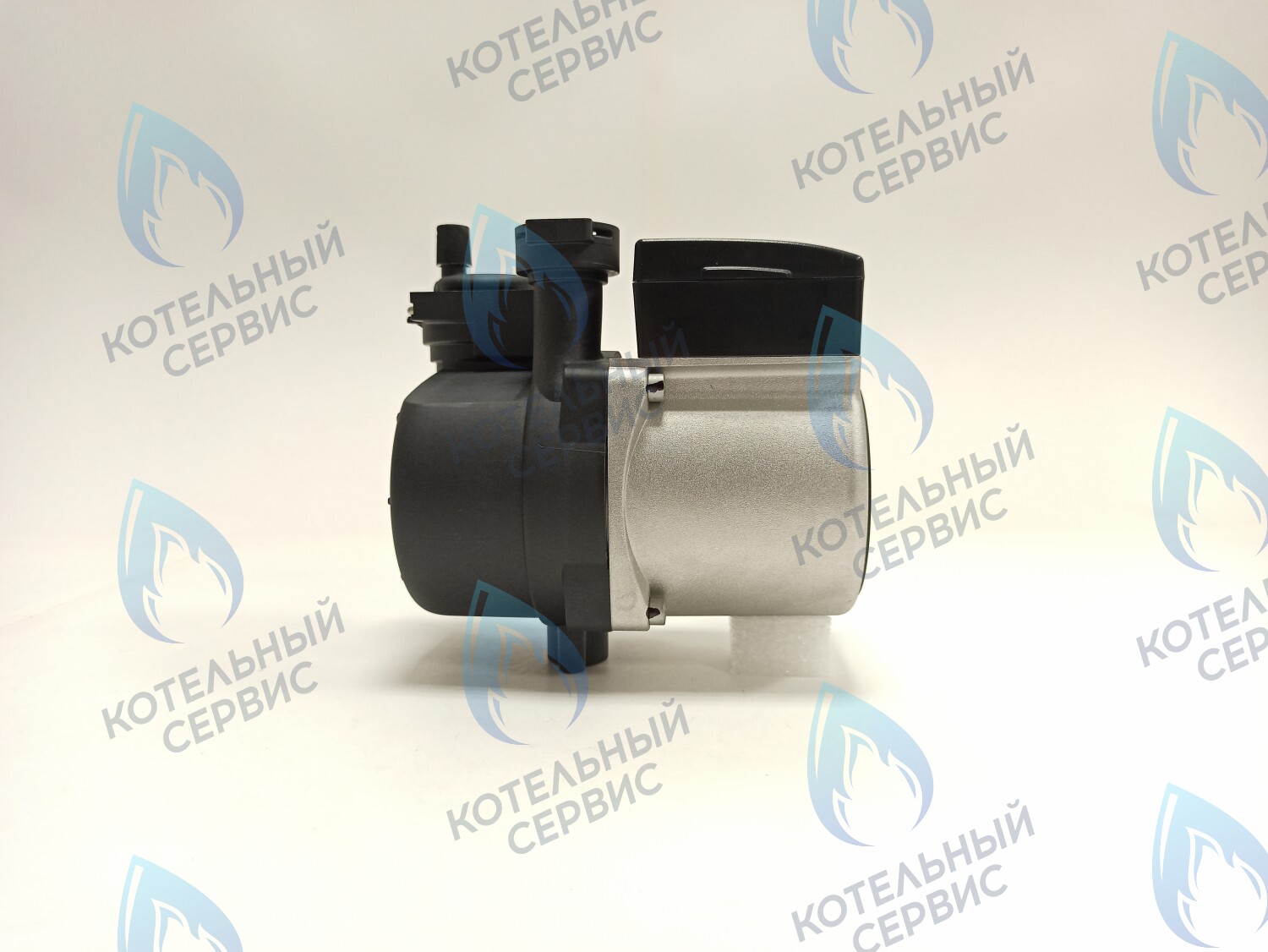 30034160A Насос циркуляционный NAVIEN Deluxe E/C (30022723B, 30022723A, 30022722B) 