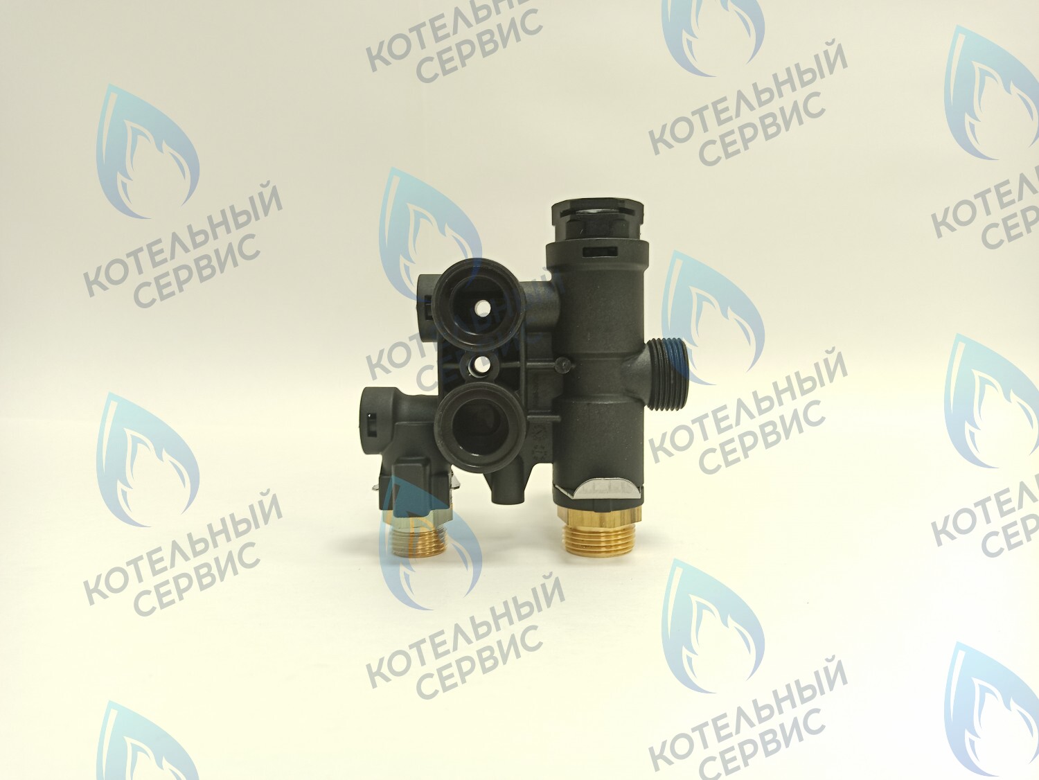 NUM00007 Гидроблок (левый) с картриджем трехходового крана (пластиковый) LIGHT 12кВт-24кВт, VARME 12кВт-18кВт (HH005B) FEDERICA BUGATTI 