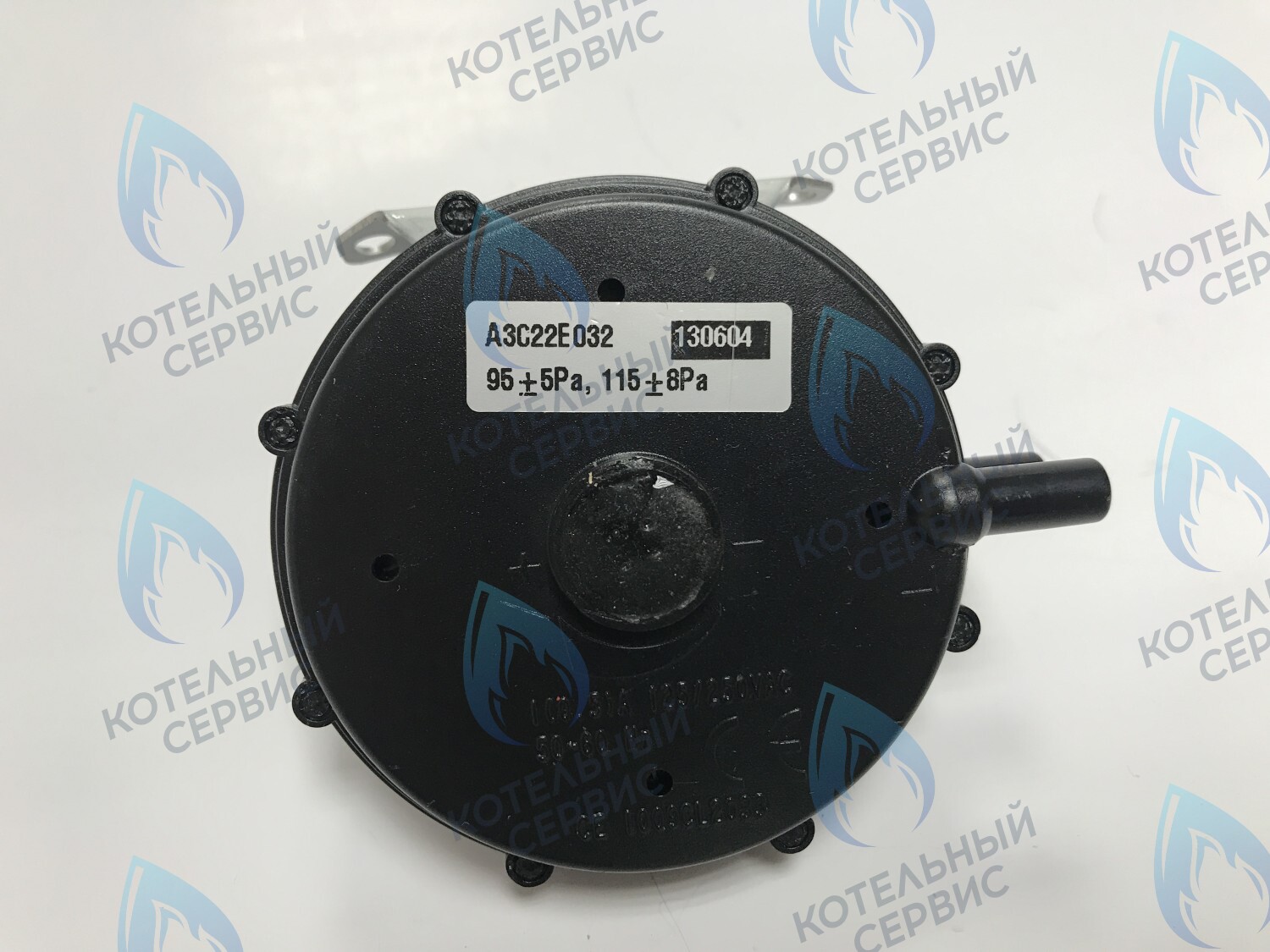 39817510 Реле давления воздуха (маностат)  (46160130, 398608700, 36402050, 398608701) FERROLI 