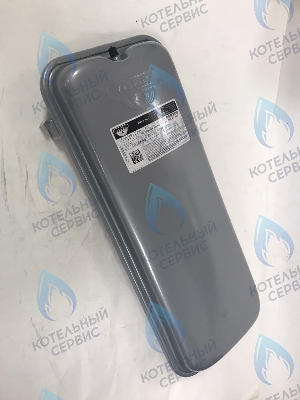 ET007-08L-ZM Бак расширительный 8л подходит для Ferroli Domina 39804890 Zilmet 
