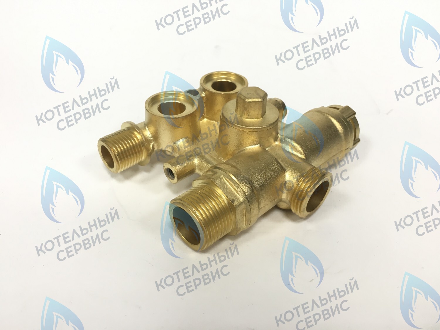 03-4019-01 Клапан трехходовой GAZECO 18 C2/T2. 24 C2/T2 Исполнение 1 (120) (до 07.2014) 