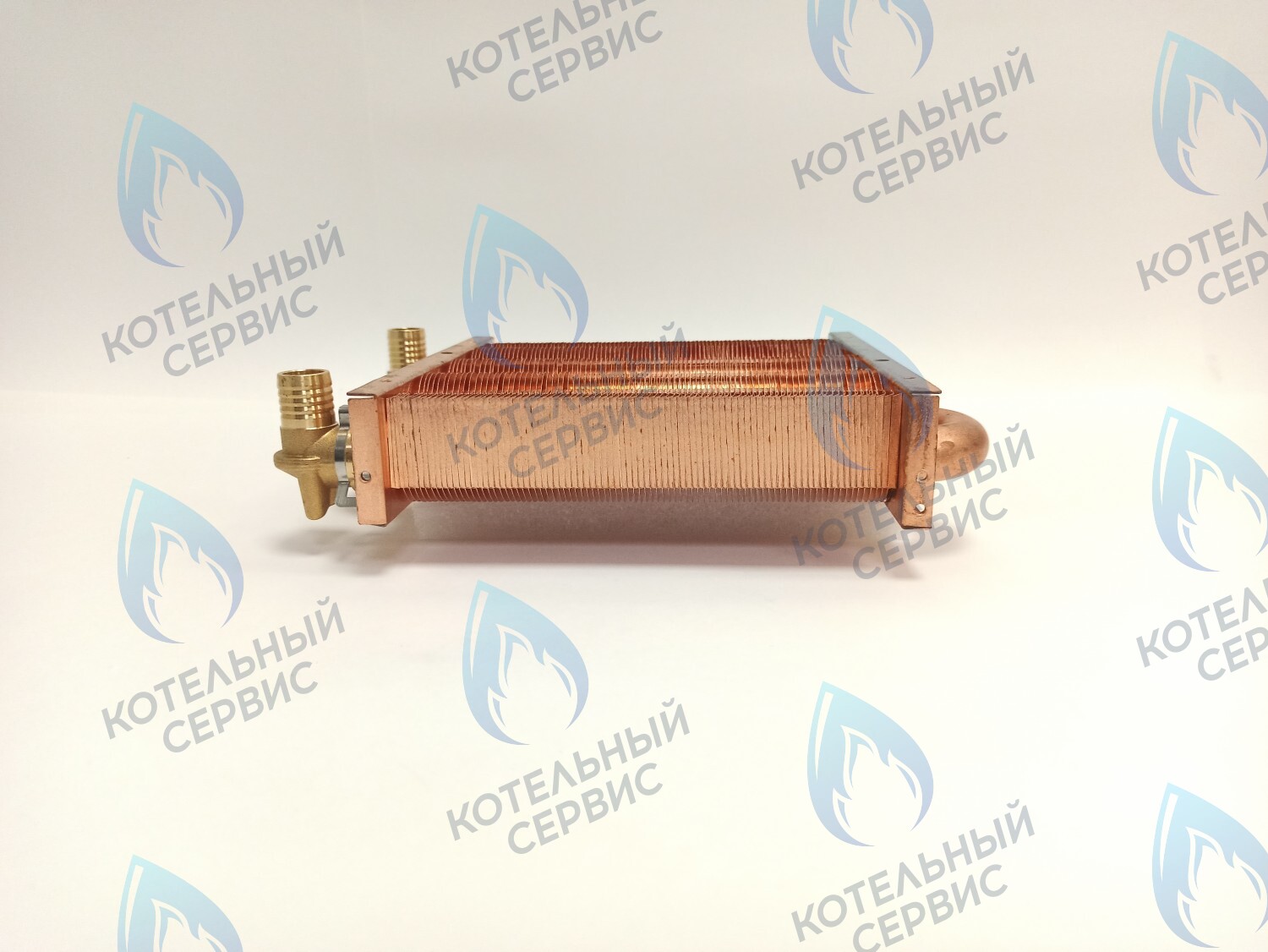 EM021-180-02-Фитинг-Комп Теплообменник первичный основной (с фитингами) 180мм 85 FIN (130-200 HSG/ICH/MSC) (3318108610, 3318108640) DAEWOO 