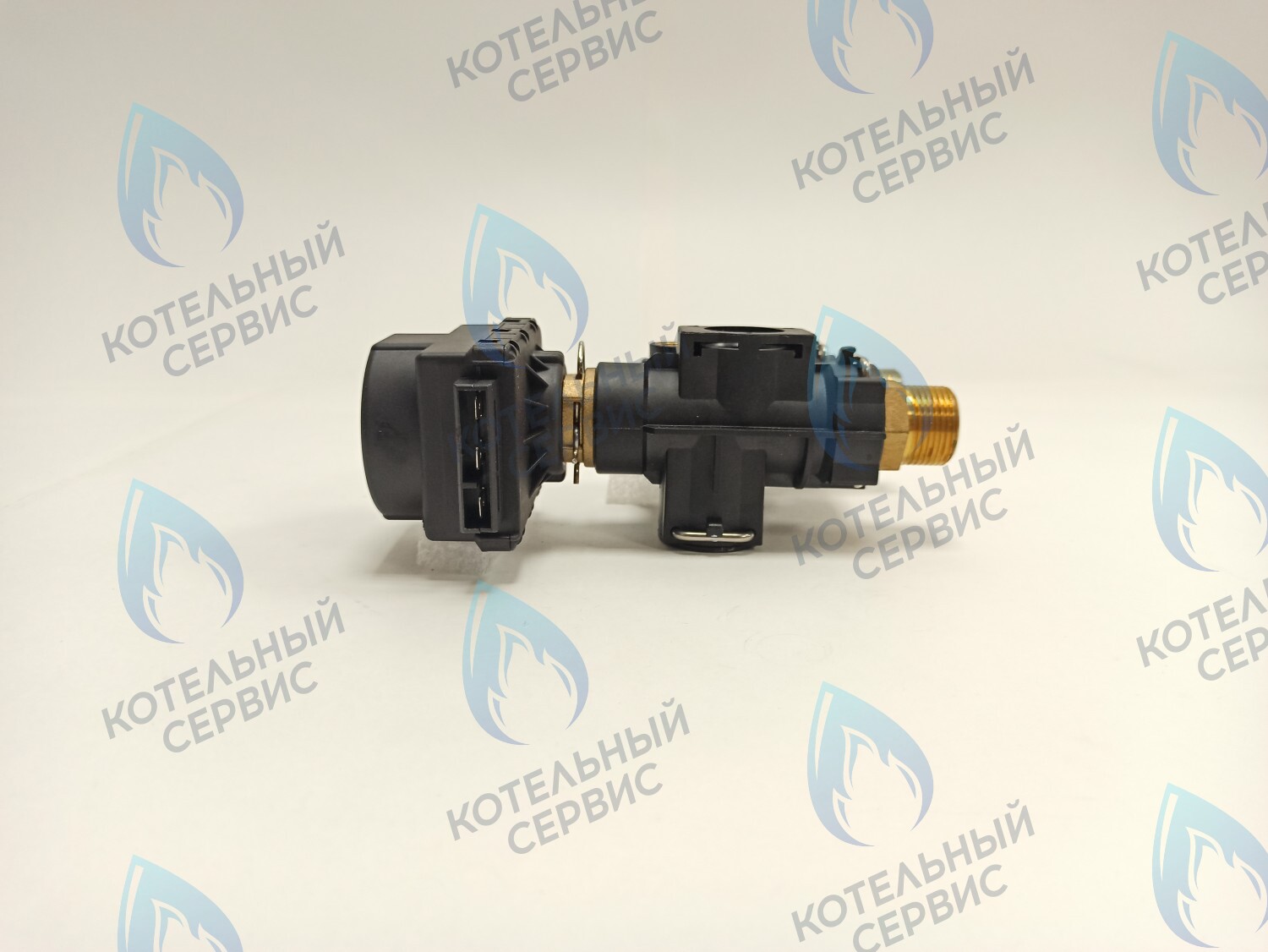 S323100125 Гидроузел с двигателем клапана трехходового (WA.1, WA.2, WA.3, WA S, WA C) KITURAMI 