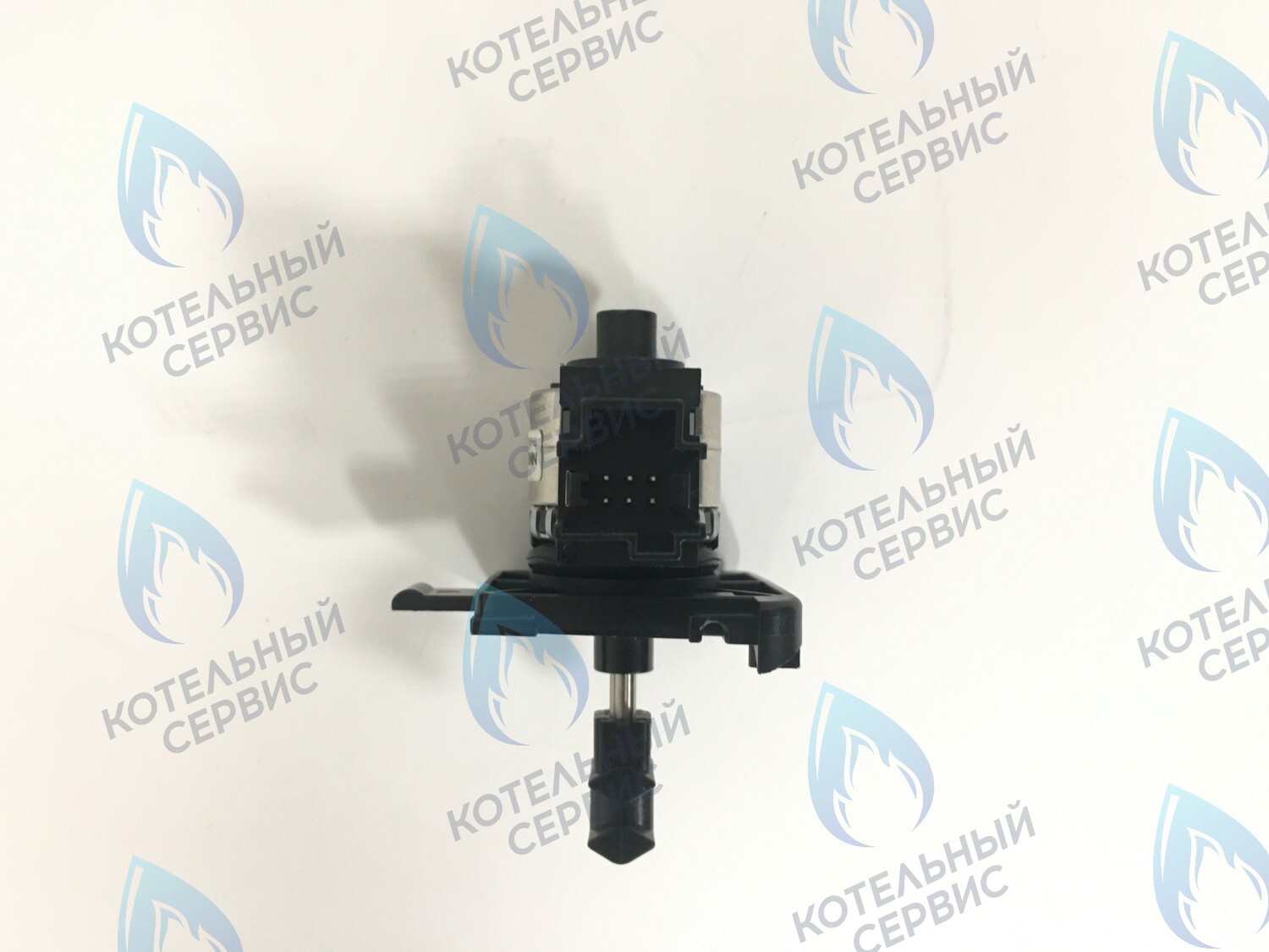GM010 Мотор BOSCH, BUDERUS (87160113600, 87186828390, 19928669), VIESSMANN (7822764) 