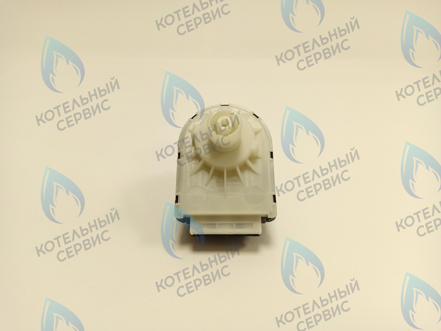 GM002 Сервопривод (мотор) трехходового клапана ARISTON (61302483-01) 10мм 220/240v (E) BAXI (5647340, 5694580, 5694581, 200025379, YYY56945811P, YYY005694581), CHAFFOTEAUX (61302483-01) 