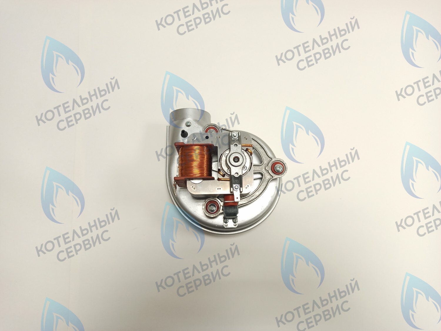 39818021 Вентилятор дымоудаления (60W) Ferroli Diva, Domina N, DOMIproject F 28-37 (39818020, 36601872, 36601871)) 