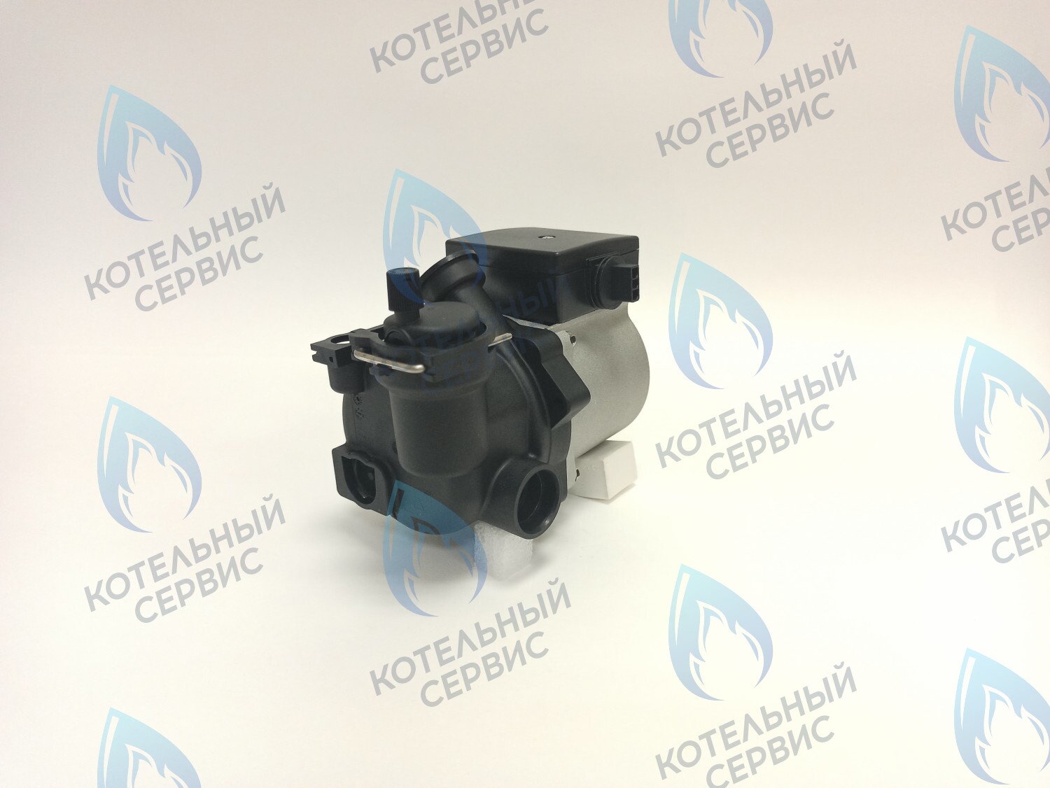 65153611 Насос циркуляционный 5M 1V ARISTON (вместо арт. 60001584) 