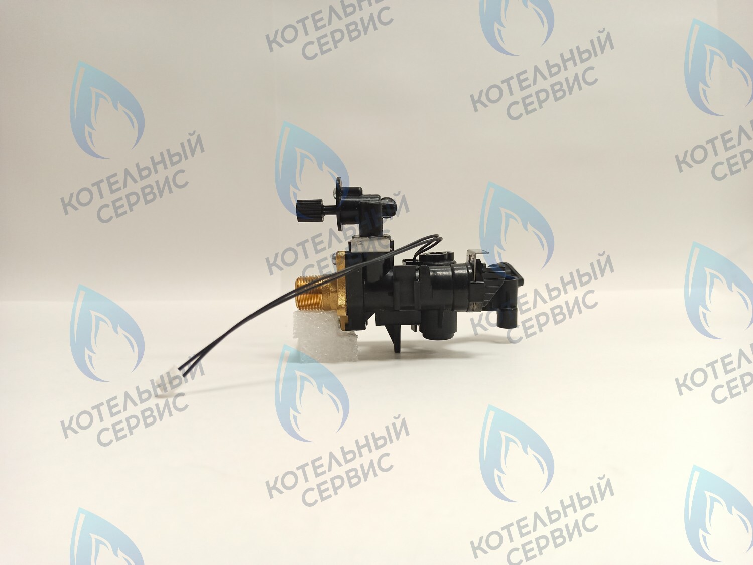 30022050A Гидроузел ГВС с датчиком протока, датчиком температуры и краном подпитки DELUXE E/C 13-24k NAVIEN 