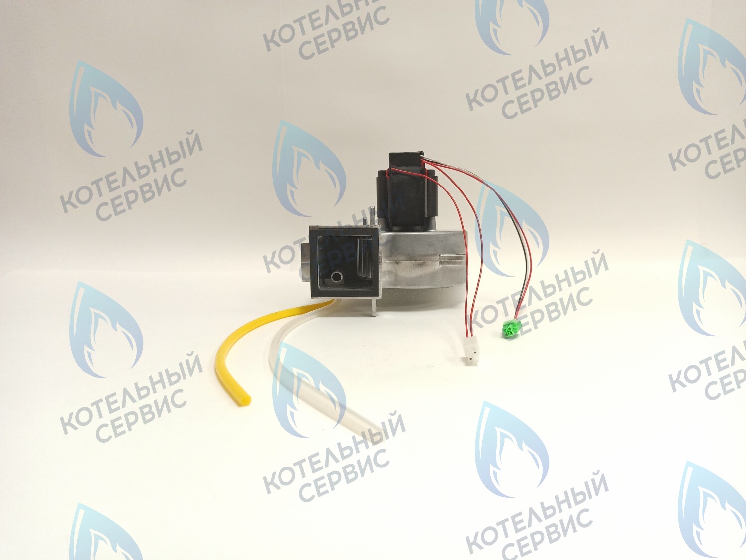 30005562C Вентилятор Navien Ace 30-35K, Ace Coaxial 13-30K (PAFA4A07001_001) 