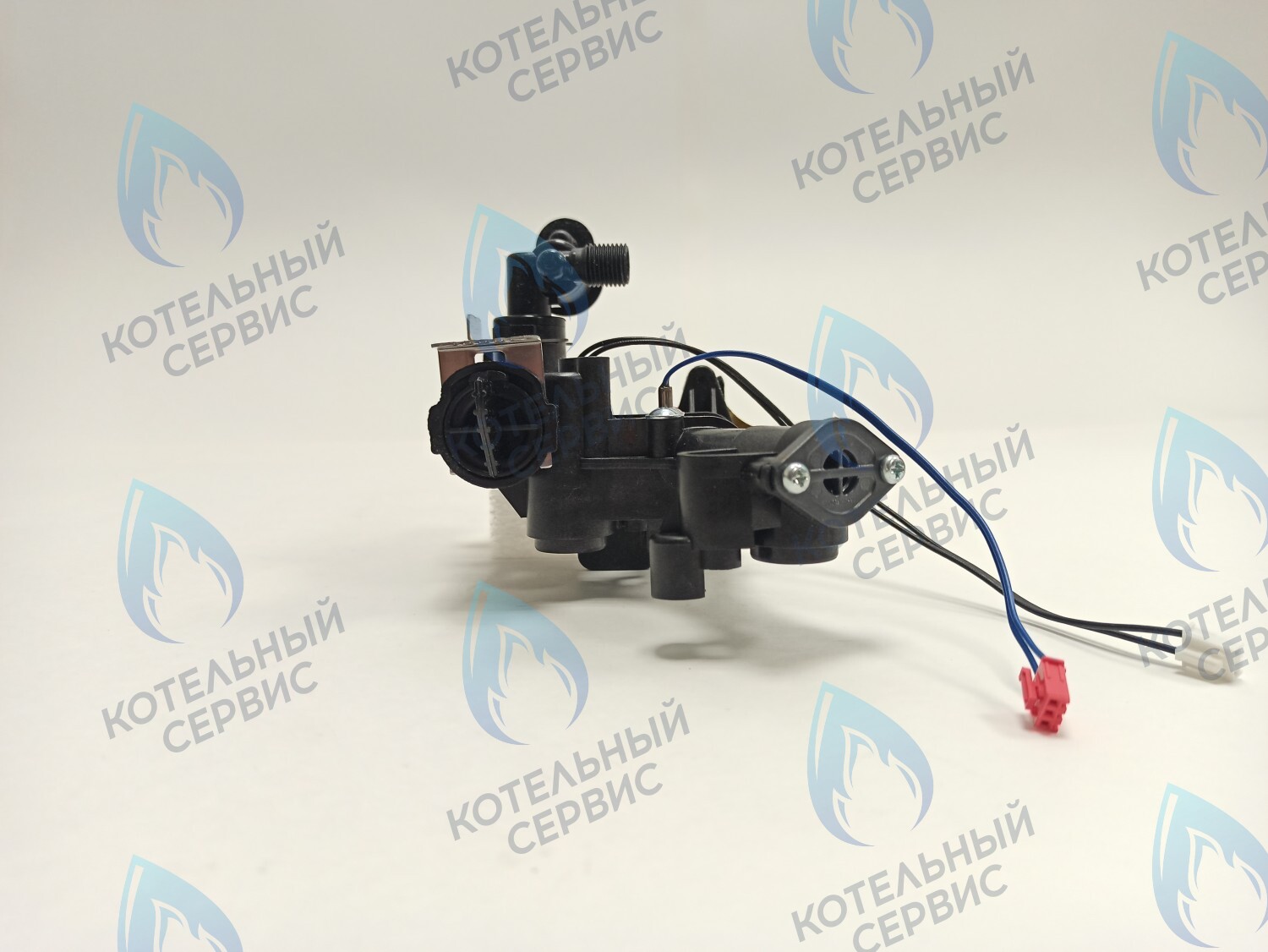 30023508A Гидроузел ГВС с датчиком протока, датчиком температуры и краном подпитки DELUXE E/C 35-40k NAVIEN 