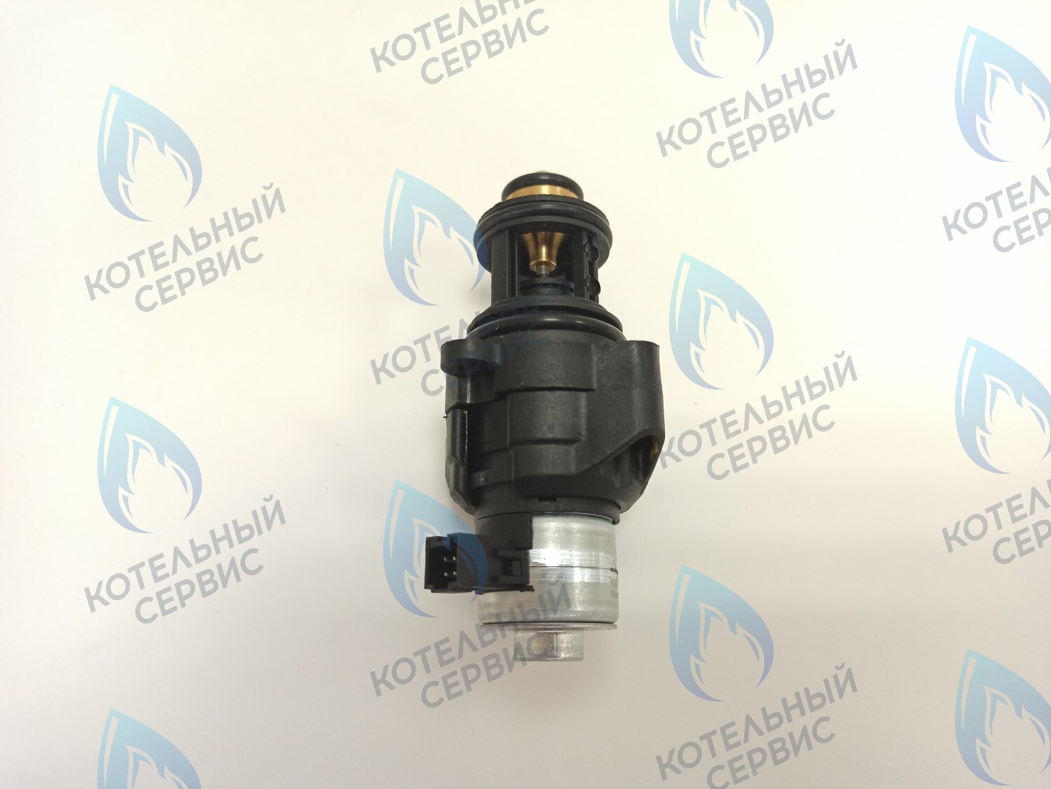 TVC092 Шаговый двигатель модуля обратной магистрали VIESSMANN VITOPEND WH0A, WHEA (7832404) 