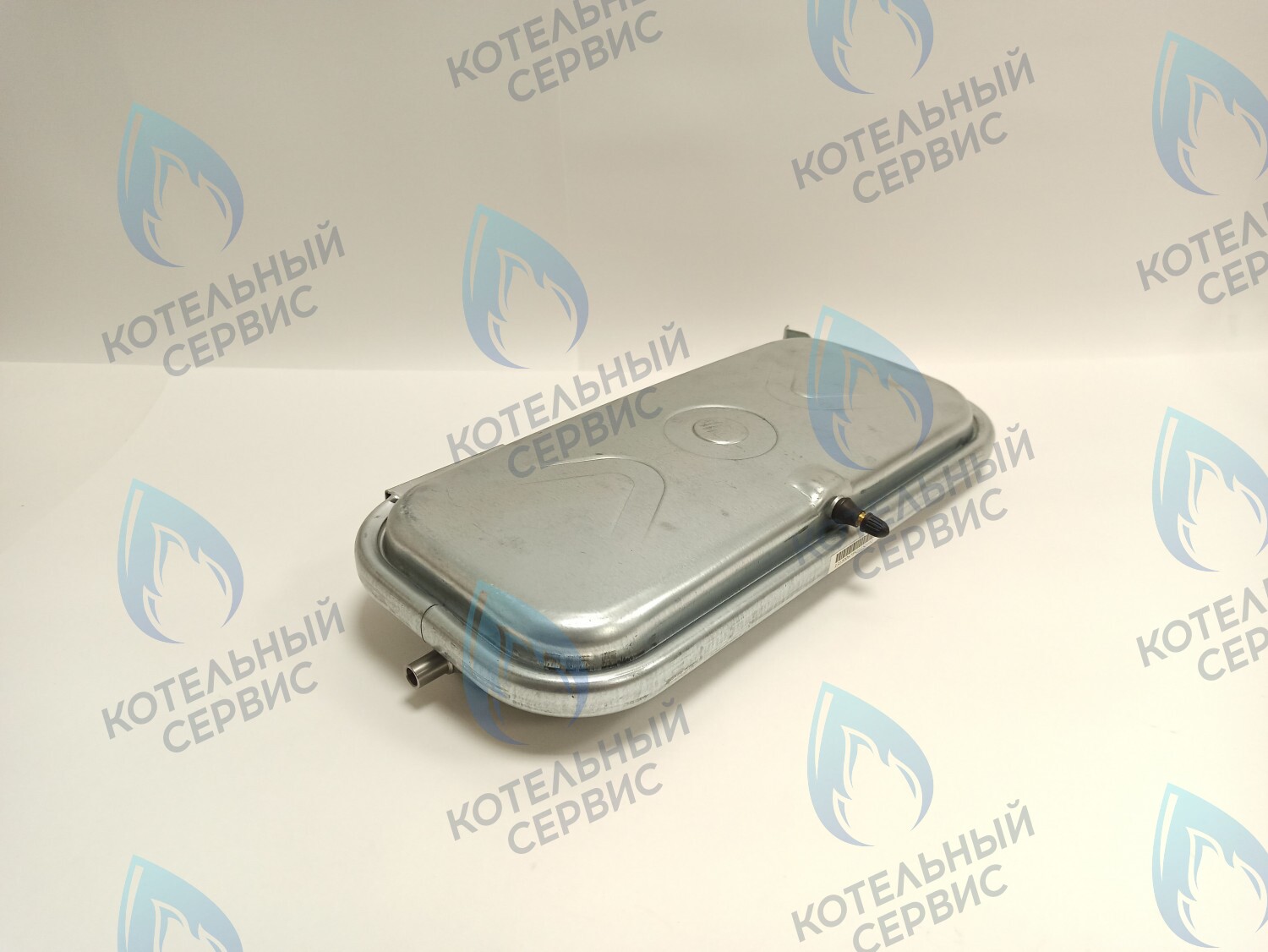30020196B Бак расширительный Navien Deluxe S/C/E/ONE (30020196A, 30015691A) 6 литров 