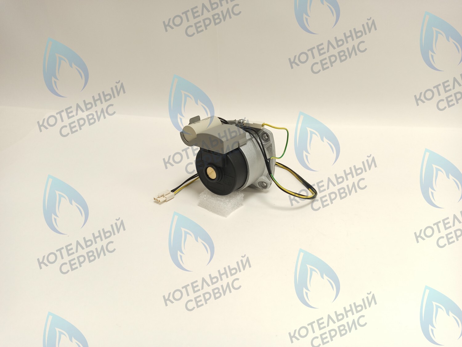 PH-W21CW50-WA82-Комп Двигатель насоса (черный пластик) (без улитки, с терминалом) (12/5, 15/5) аналог WILO 82w INTMSL15/5 HE-1 (21мм по часовой) 