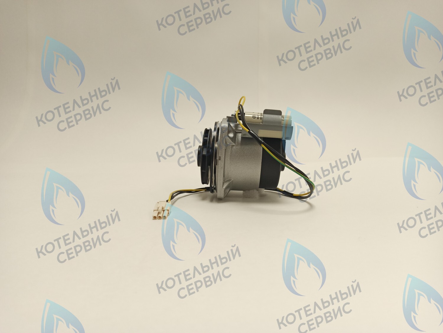 PH-W21CW50-WA82-Комп Двигатель насоса (черный пластик) (без улитки, с терминалом) (12/5, 15/5) аналог WILO 82w INTMSL15/5 HE-1 (21мм по часовой) 