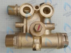 Выходная гидравлическая группа (латунь) для котлов с раздельными теплообменниками ROC