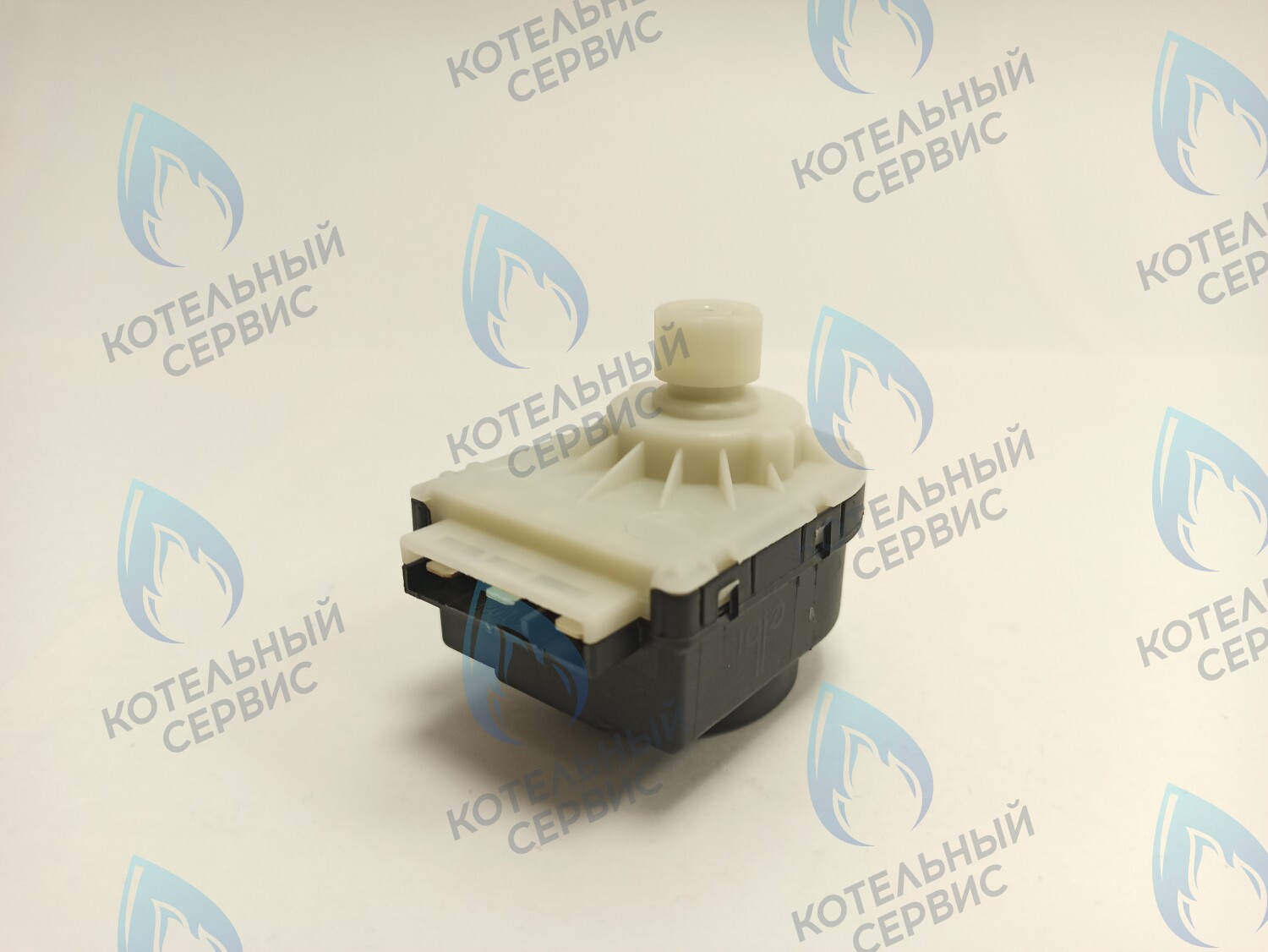 GM001-04 Сервопривод (мотор) трехходового клапана Универсальный 7,5mm – 220/240V (ELBI) FERROLI, PROTHERM , Viessmann, Alpenhoff, ALPHATHERM, ELECTROLUX, ROC, ELSOTHERM, OASIS, POLYKRAFT, HAIER, CHAFFOTEAUX, ARISTON, MIZUDO,Thermex, ITALTHERM 