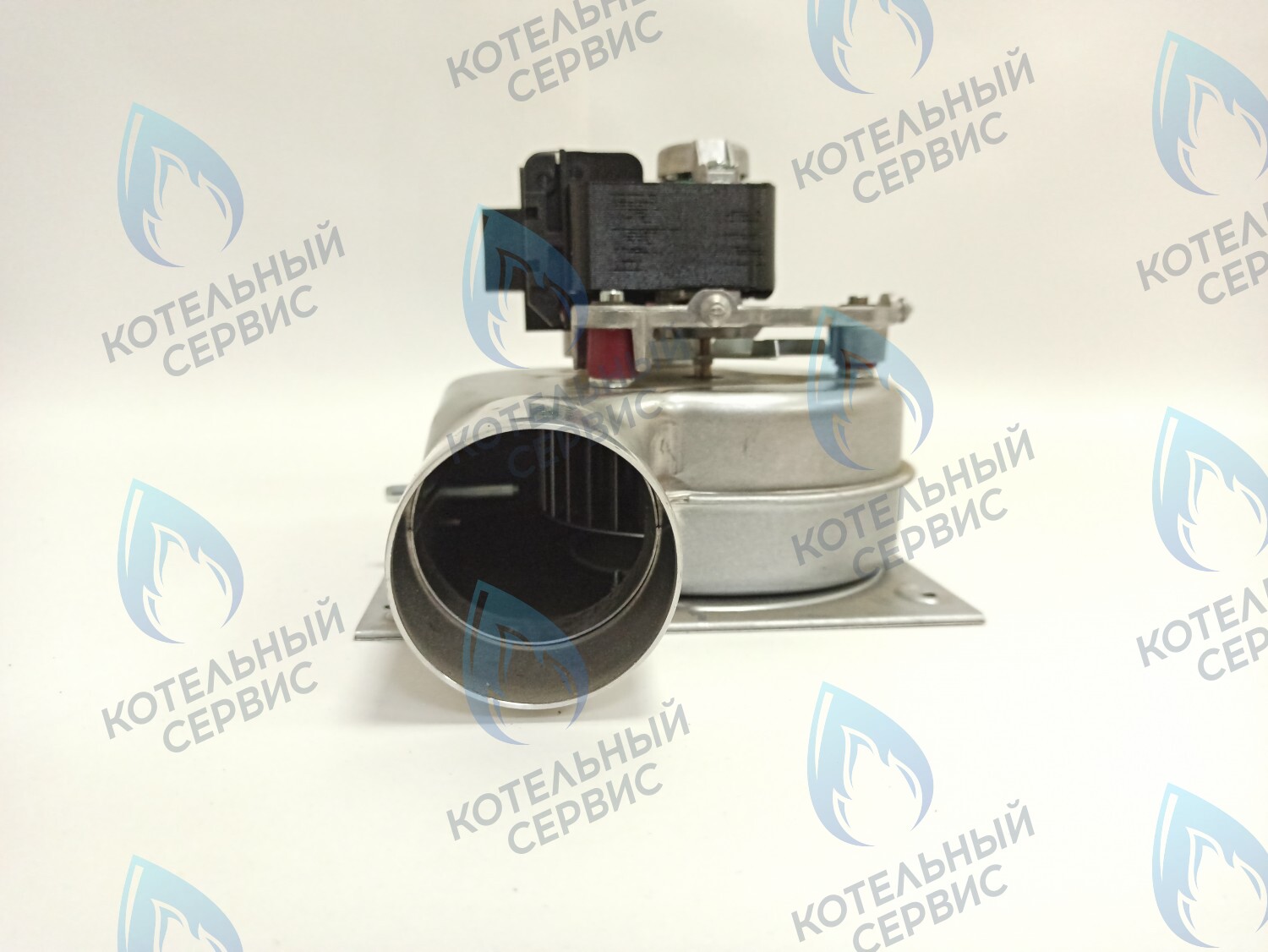 AA02000030 Вентилятор 24 кВт ROYAL THERMO 