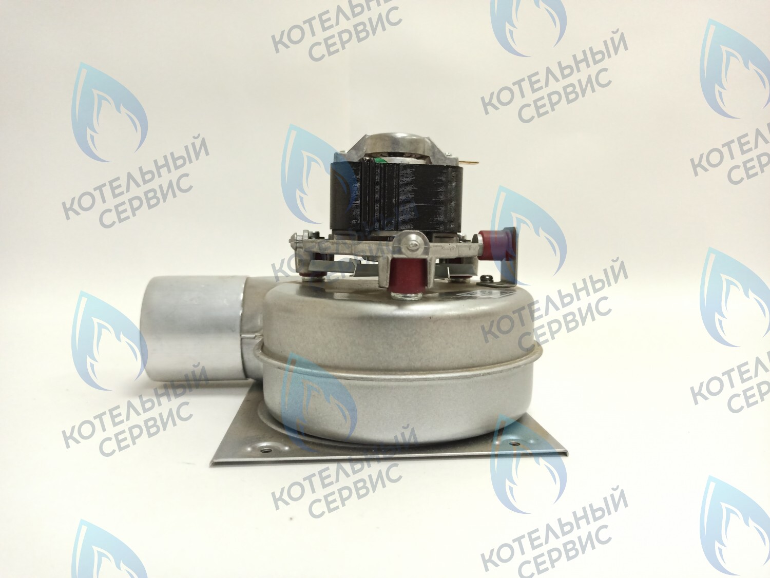 AA02000030 Вентилятор 24 кВт ROYAL THERMO 