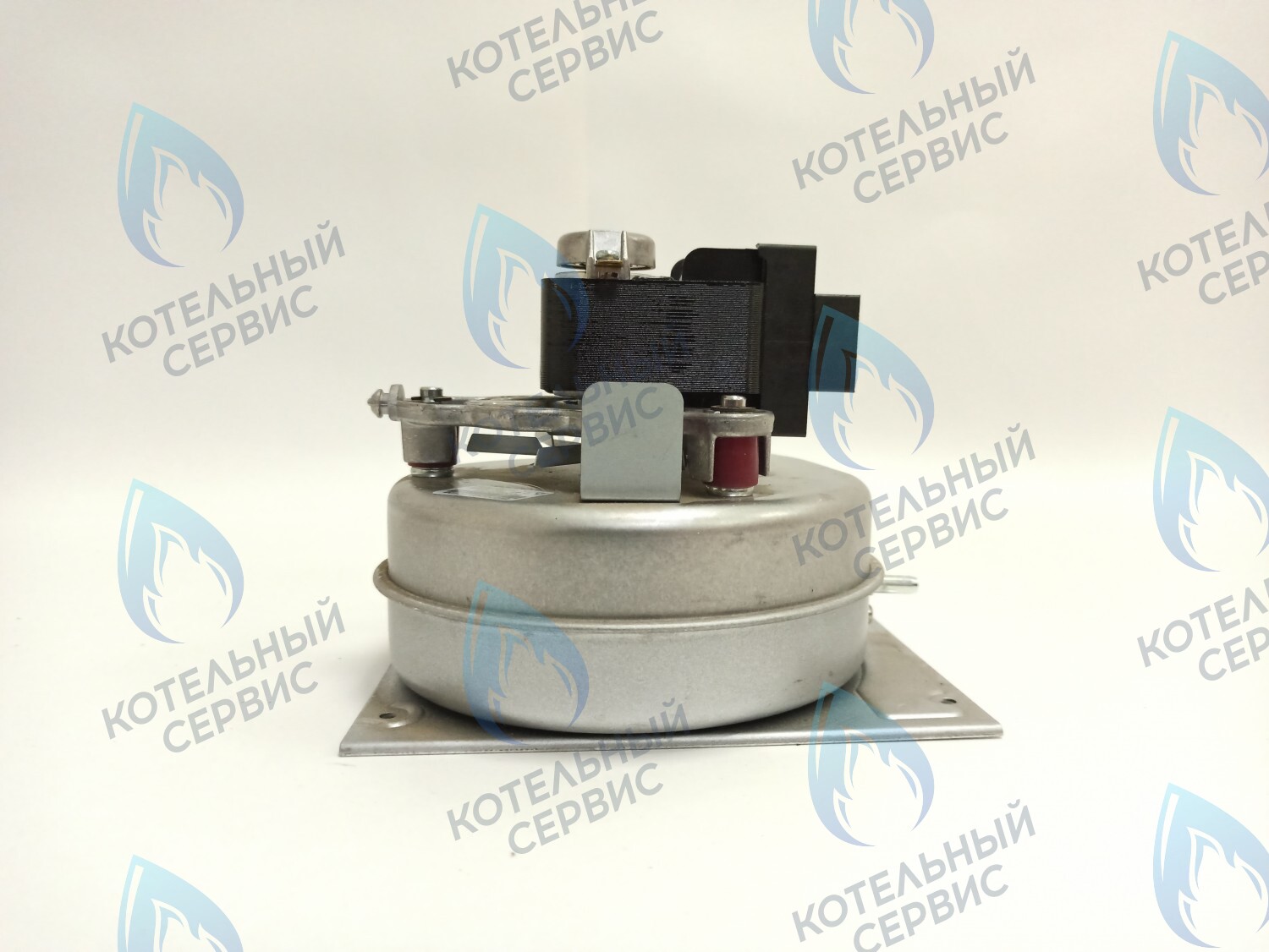 AA02000030 Вентилятор 24 кВт ROYAL THERMO 