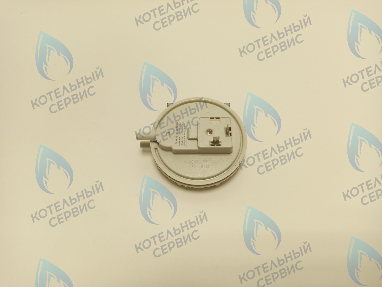 52100520 Датчик давления воздуха E12-17 DAESUNG 