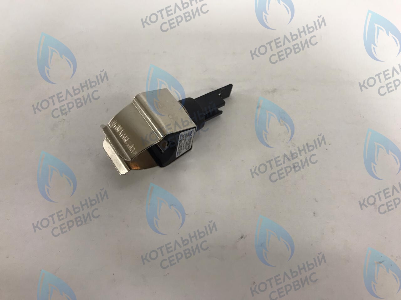 C00303 Датчик температуры отопления G18 HAIER, HEC 