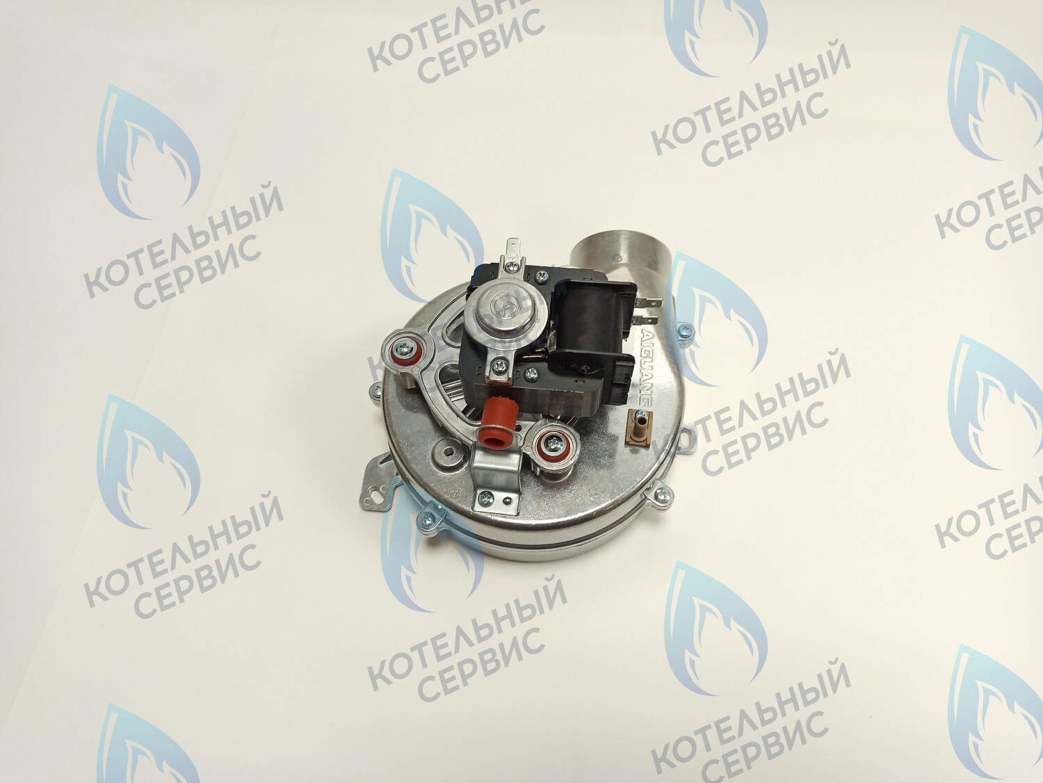 AF001-40W-P-AG Вентилятор дымоудаления AIGUANG 40W аналог ALPHATHERM (6VENTILA13, 6VENTILA07), IMMERGAS (1.025794, 1.044632), FONDITAL (6VENTILA13, 6VENTILA19), BAXI (63111300821P) 