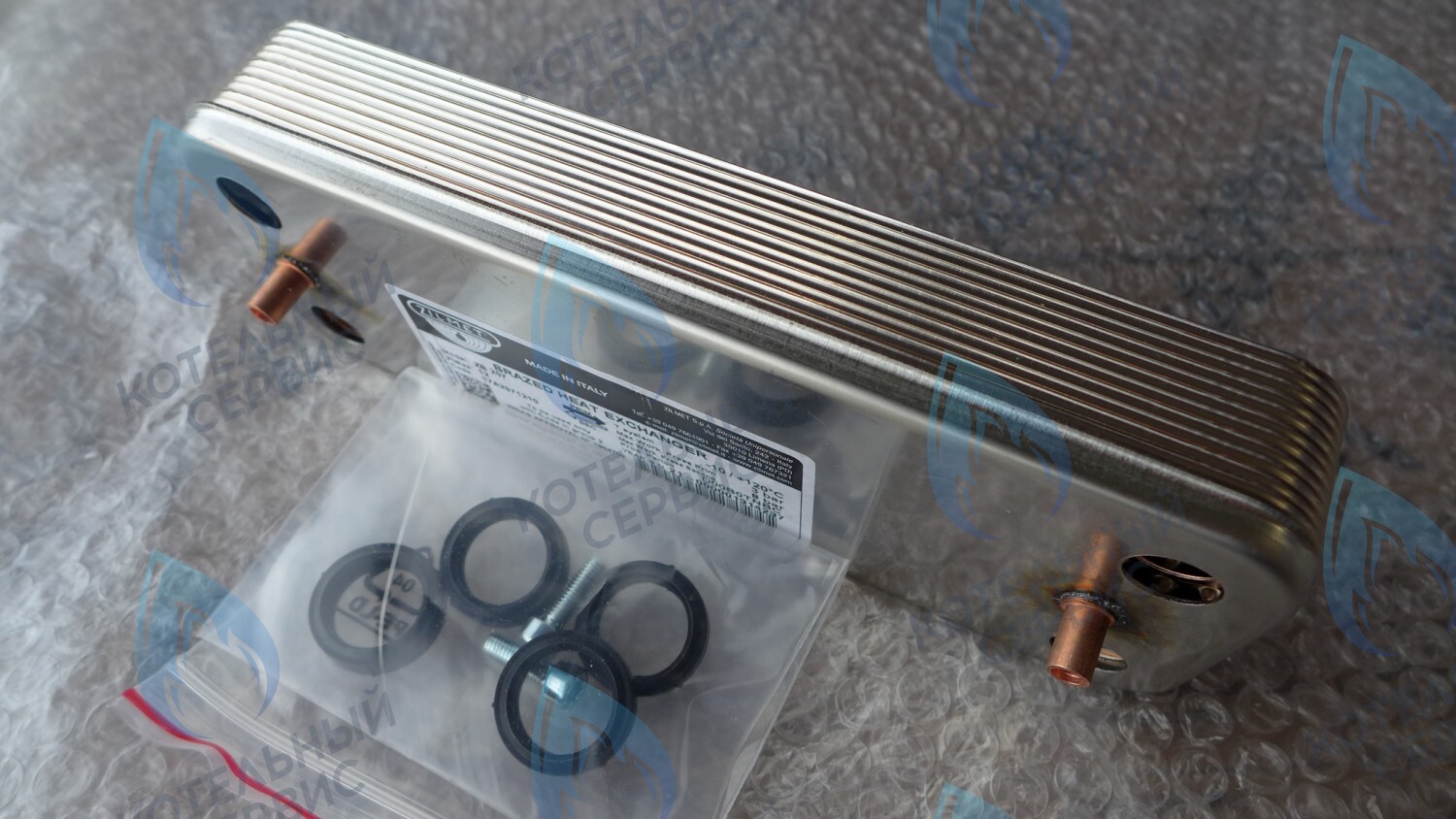 6SCAMPIA07 6SCAMPIA07 Теплообменник ГВС (12 пластин) FONDITAL Antea CTFS-CTN 24 / Minorca plus CTFS (CU) 9-11-13-15-18 