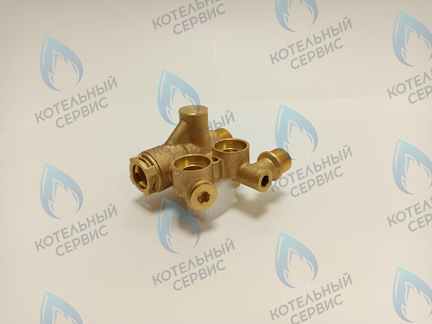 BA0200010 Трехходовой клапан KOTITONTTU TOIVO T 10-18-20-24-32-36-40 DK 