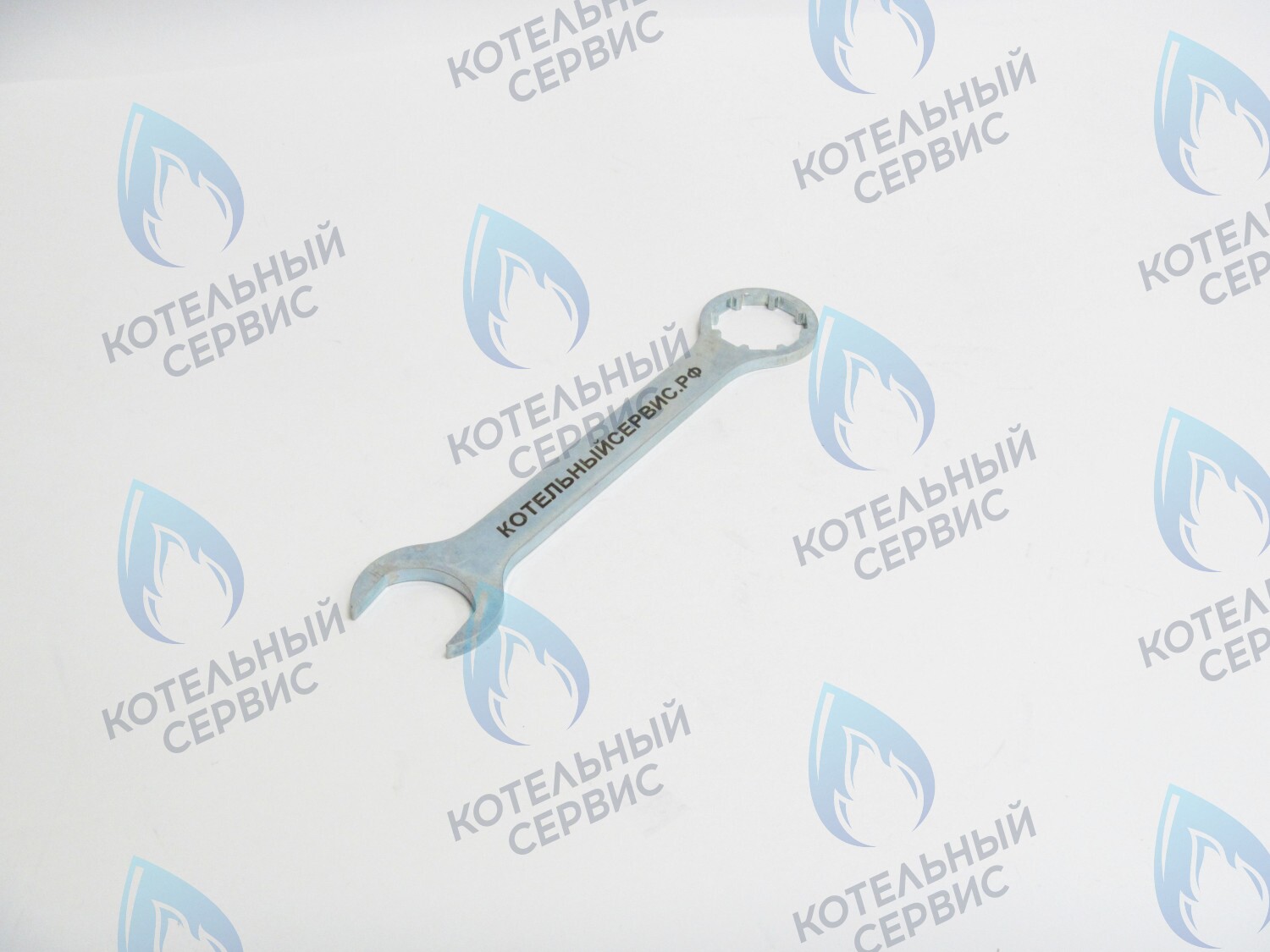 ZK009 Ключ для разборки трехходового клапана (пластик. и метал. втулки) 