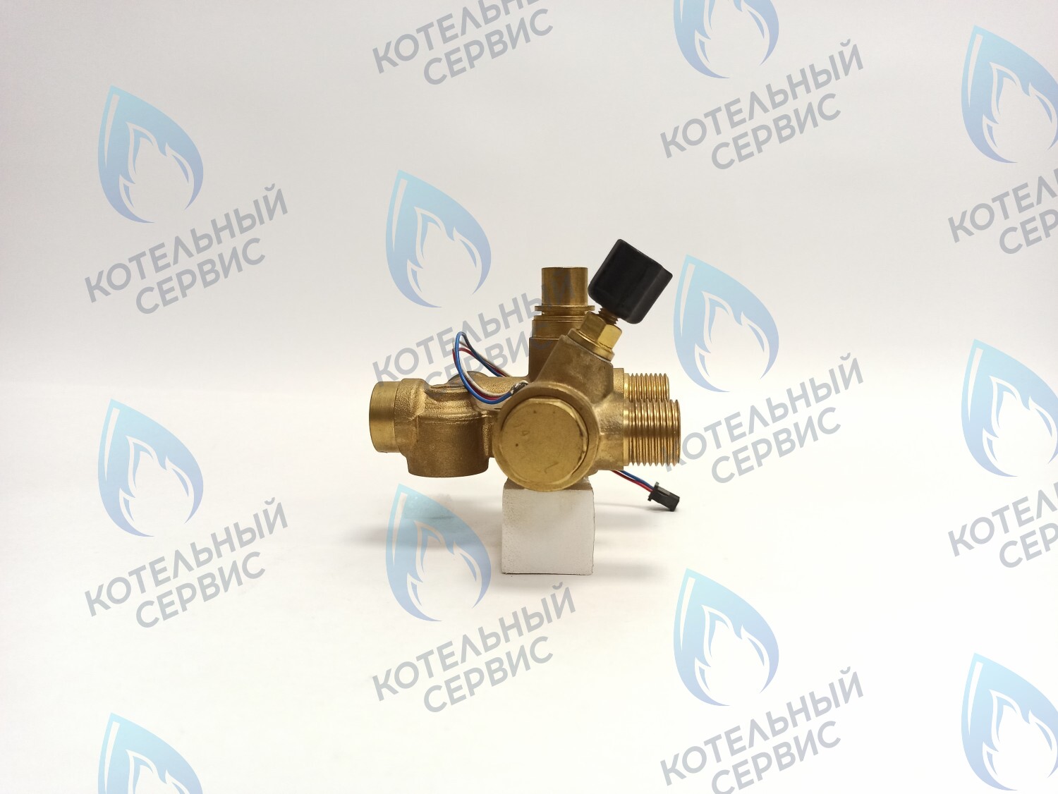 CB11030055 Блок гидравлический выходной 32кВт ELECTROLUX 