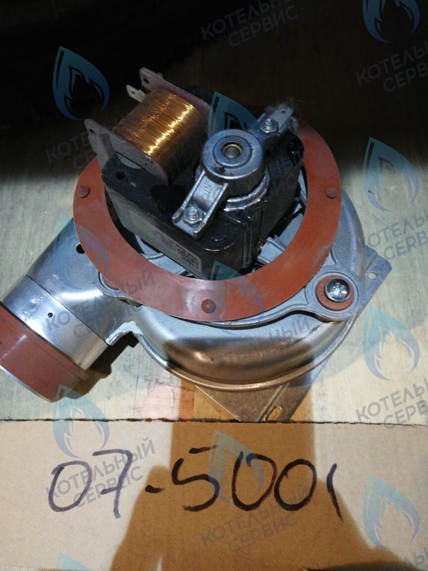 07-5001 Вентилятор для котлов 24 кВт Polykraft Alpine Light с красными патрубками отбора (47W) 