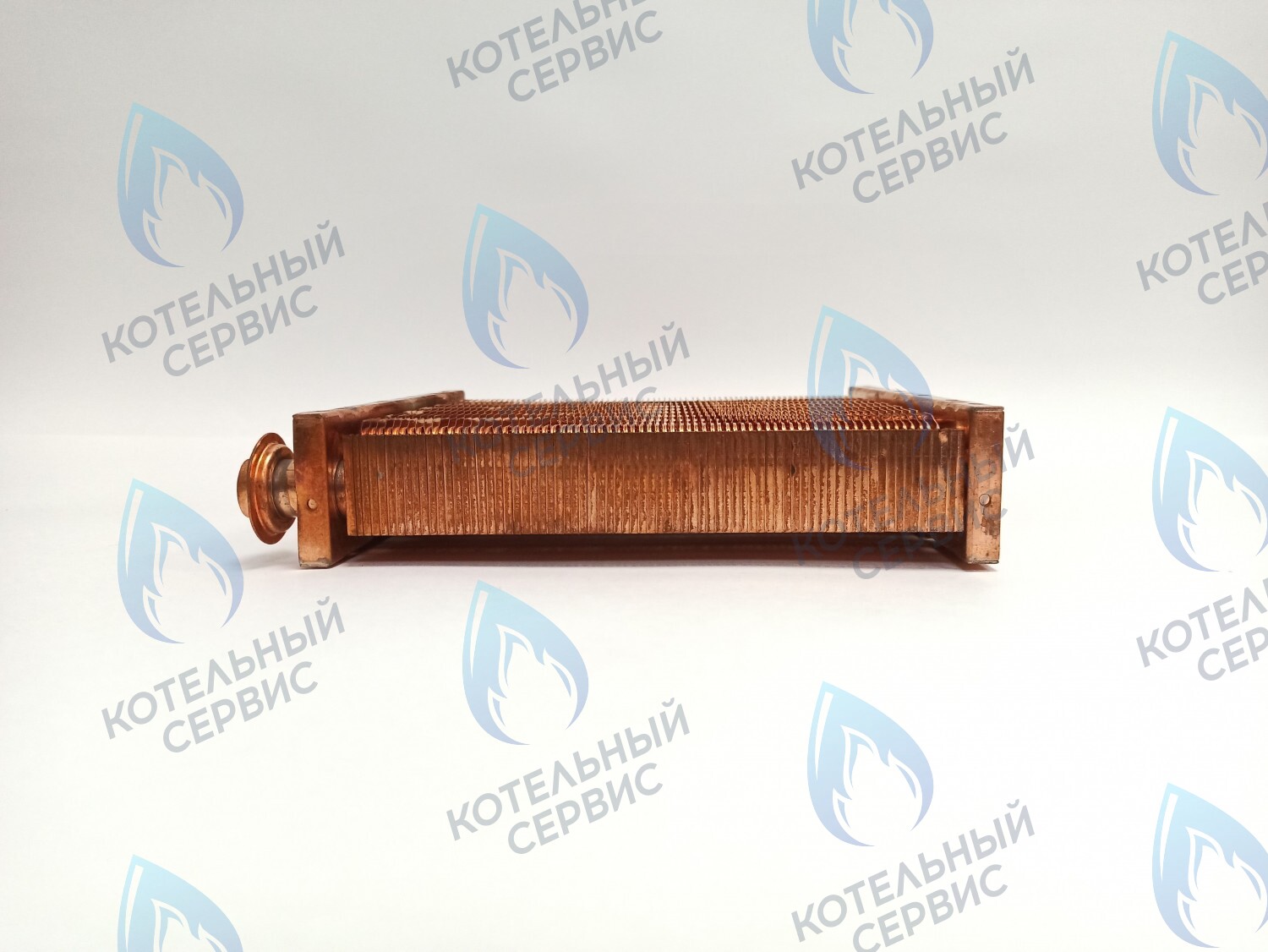 EM052-195-02 Теплообменник основной (первичный) (МЕДНЫЙ) Navien (с белыми прокладками в комплекте) Deluxe Е 10-24K (30021953A) 