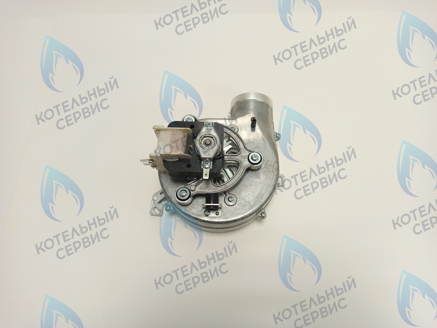 D22013.0210-040R Вентилятор C035W 35Вт 10кВт-24кВт D ARDERIA 