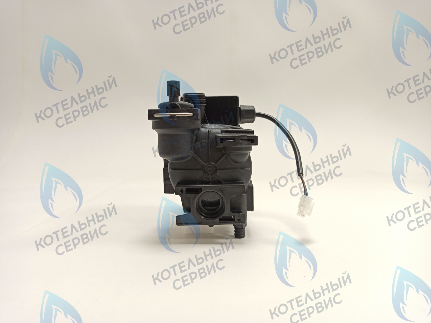 30031290A Насос циркуляционный NAVIEN Deluxe S/ONE, NCB 700 (Шинху) 