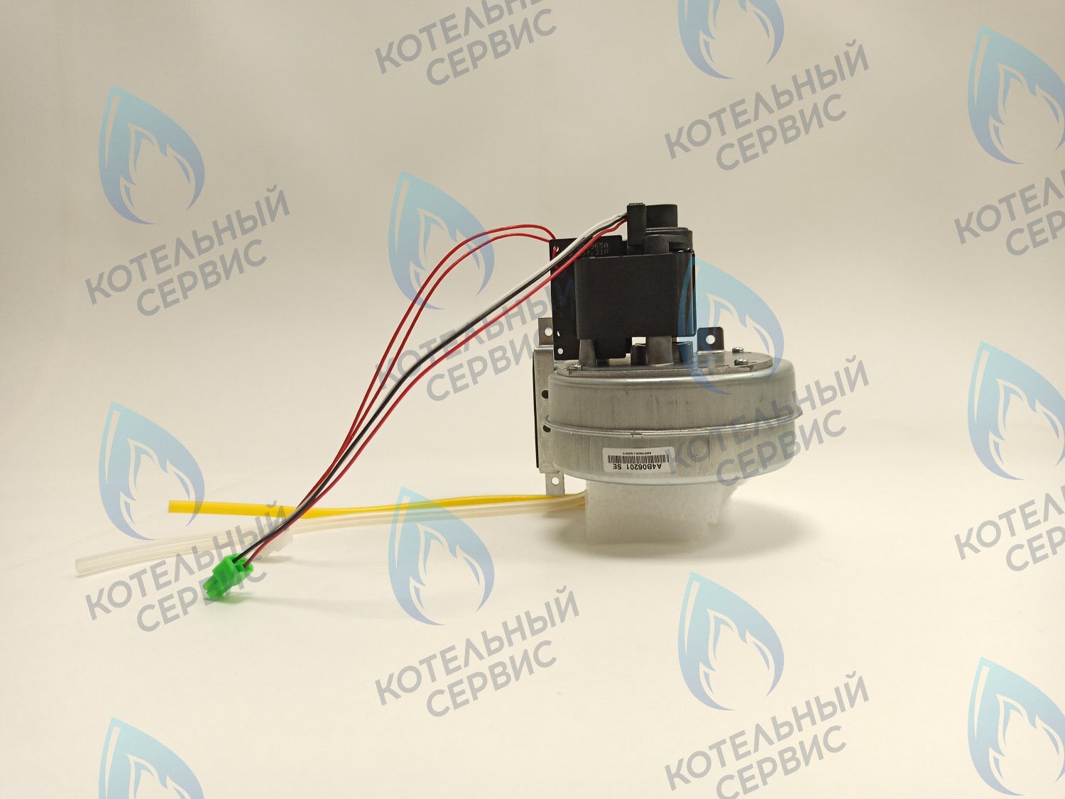 30005567A Вентилятор Navien Ace 13-24K (PAFA4B06201_001) 