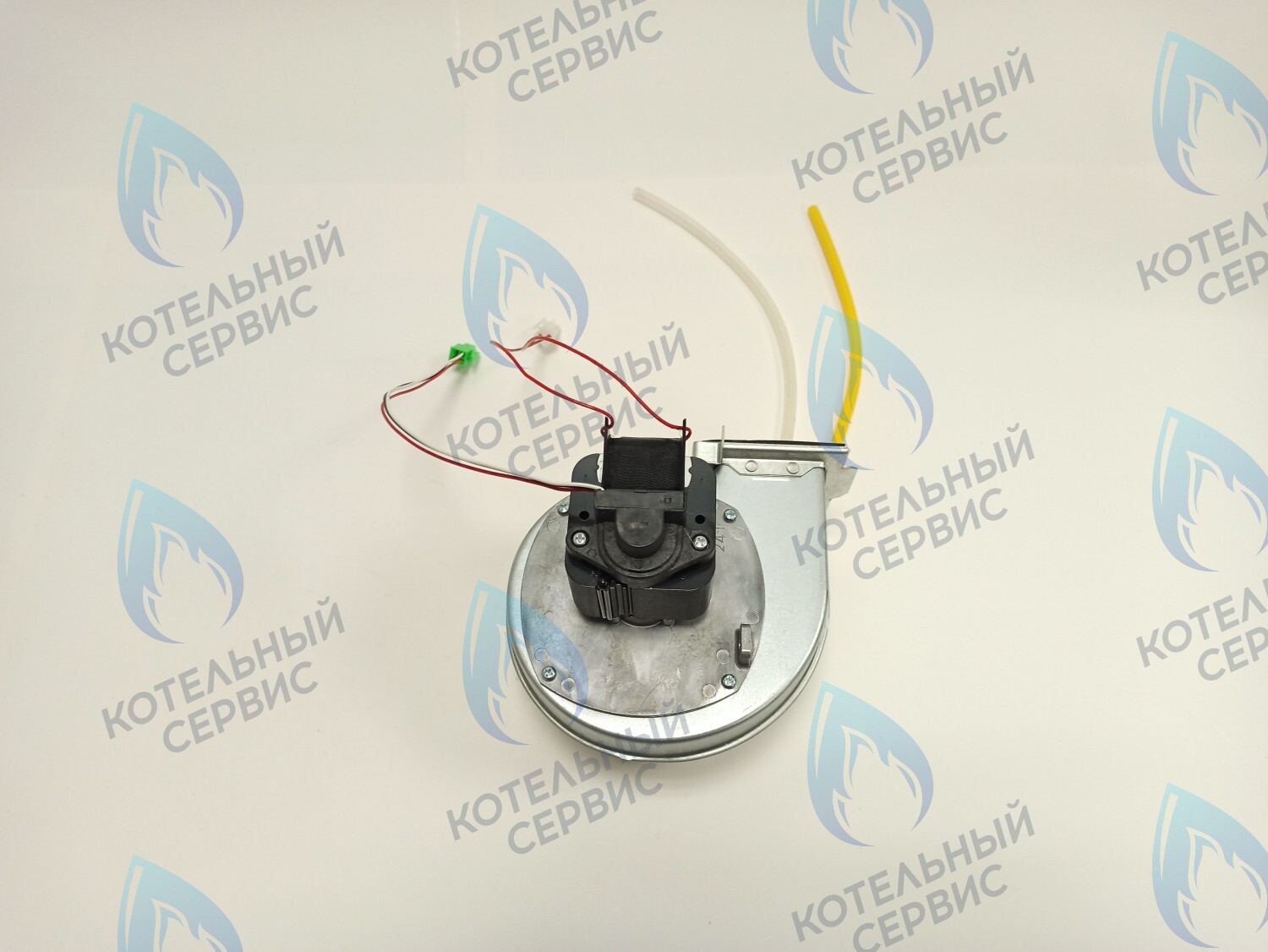 30005567A Вентилятор Navien Ace 13-24K (PAFA4B06201_001) 