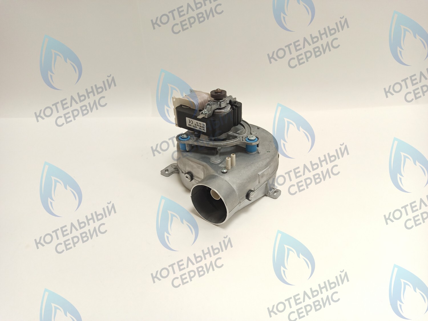 AF003-60W-F-02 Вентилятор 60W VIESSMANN VITOPEND 100 на котлы 24-30 кВт (7858291, 7829879) 