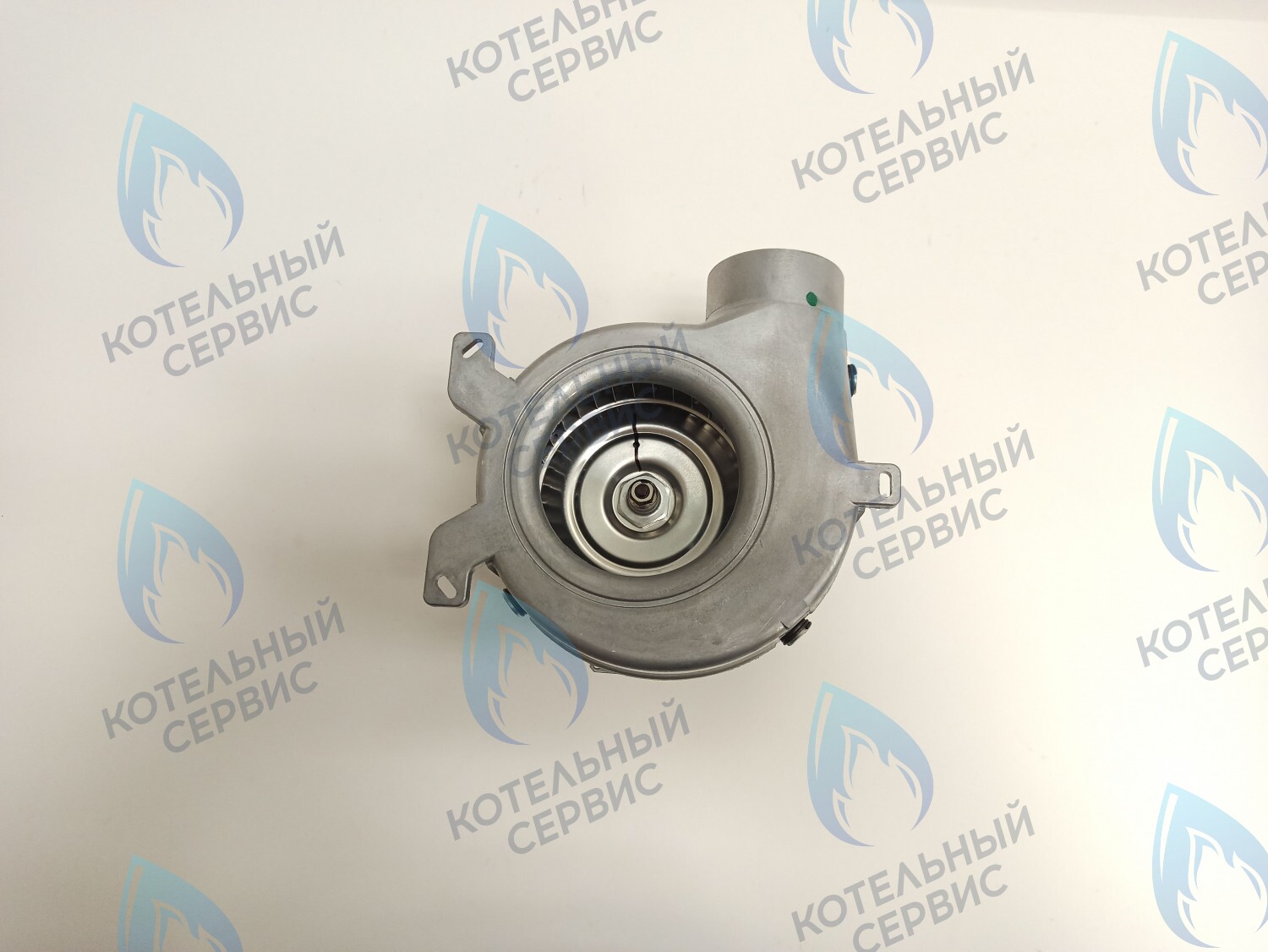 AF003-60W-F-02 Вентилятор 60W  Viessmann Vitopend 100 на котлы 24кВт-30кВт (7858291, 7829879) 